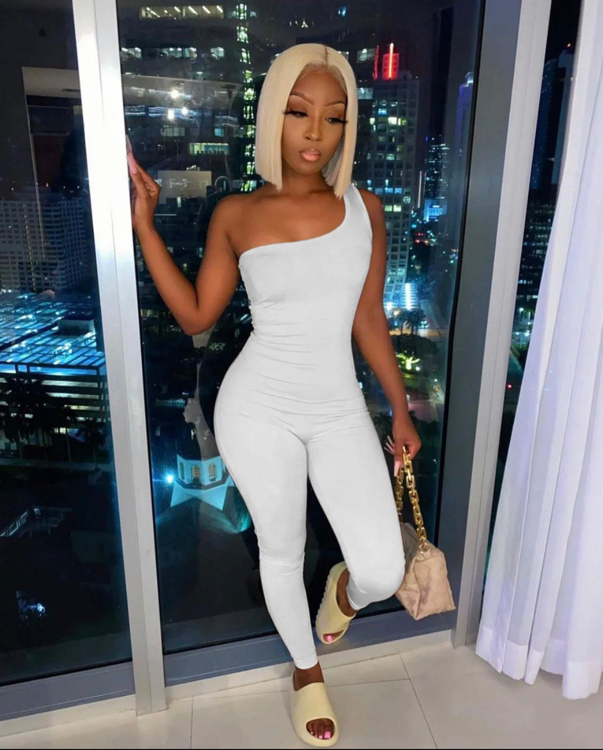 One shoulder HOT GIRL Jumpsuit